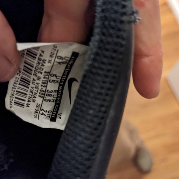 Nike air force one size 7.5 - Picture 4 of 4